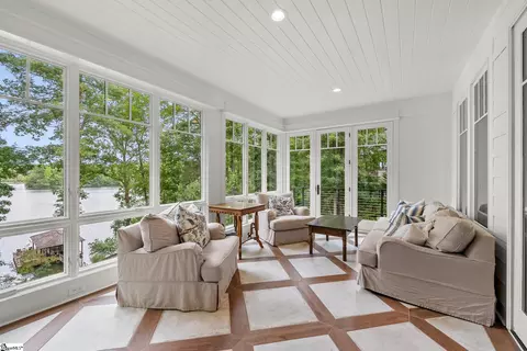 Exterior - 129 Burwood Ct, Sunset, SC 29685 photo 5 of 10