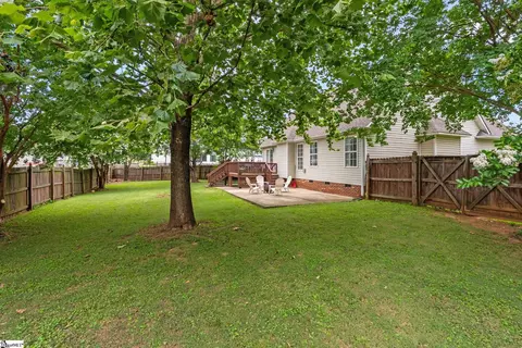 Exterior - 438 Chamber Ln, Moore, SC 29369 photo 7 of 10