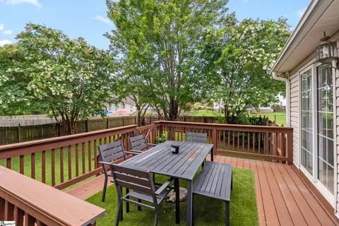 Exterior - 438 Chamber Ln, Moore, SC 29369 photo 3 of 10