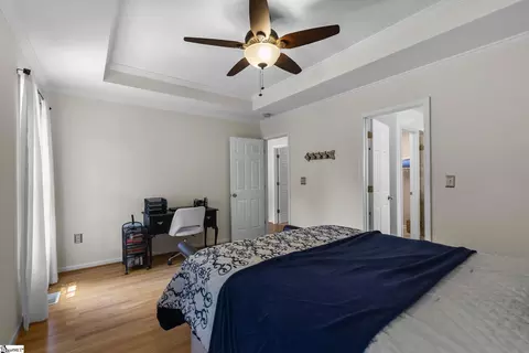 Bedroom - 438 Chamber Ln, Moore, SC 29369 photo 2 of 5