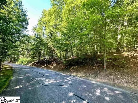 235 Luberon Ln, Travelers Rest, SC 29690