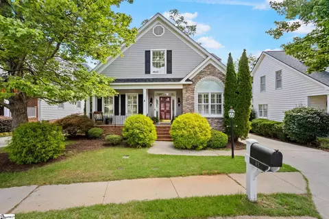 15 Crabapple Ct, Greenville, SC 29605