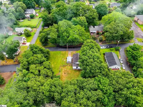 View/Area - 305 Glazner St, Easley, SC 29640 photo 4 of 4