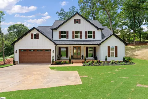 213 Club View Dr, Greenville, SC 29609