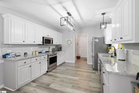 Kitchen - 258 Hallmark Cir, Easley, SC 29640 photo 1 of 2