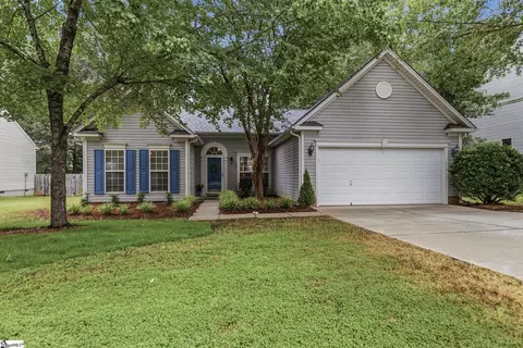 707 Sugar Maple Ct, Fountain Inn, SC 29644