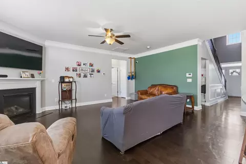 Entry Way - 909 Deephallow Pl, Greer, SC 29651 photo 5 of 9