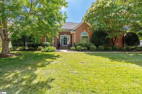 Exterior - 5 Kinross Row, Greer, SC 29650 photo 8 of 9