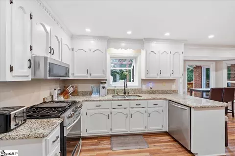 Kitchen - 1012 Three Bridges Rd, Easley, SC 29642 photo 2 of 3