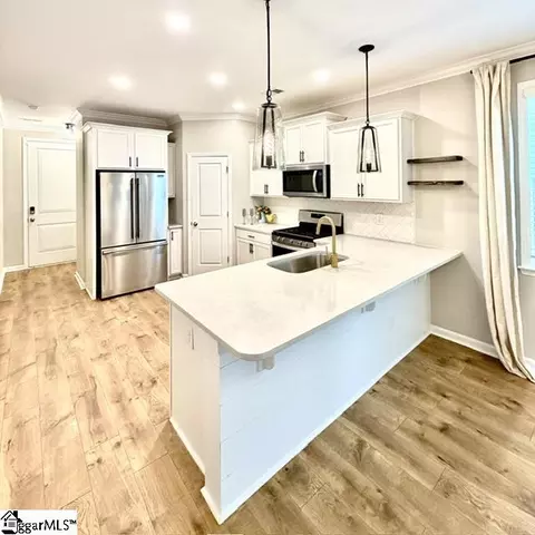 Kitchen - 214 Mint Julep Ct, Greer, SC 29651 photo 1 of 4