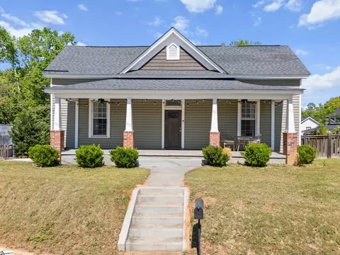 904 Anderson Rd, Greenville, SC 29601