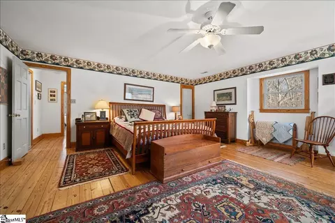Bedroom - 512 Doe Run, Pickens, SC 29671 photo 2 of 5