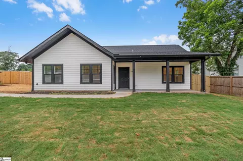 509 6th St, Greenville, SC 29611