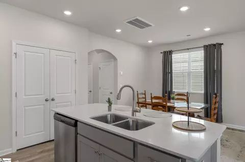 Kitchen - 432 Bee Cove Way, Pendleton, SC 29670 photo 3 of 3