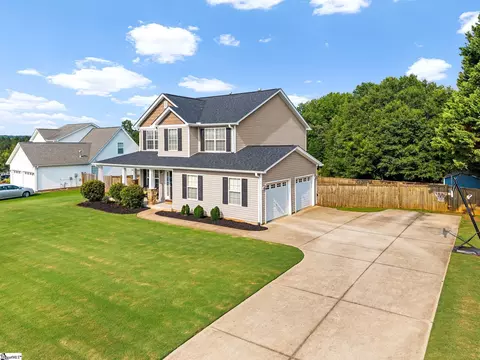 View/Area - 112 Rustcraft Dr, Greer, SC 29651 photo 1 of 7