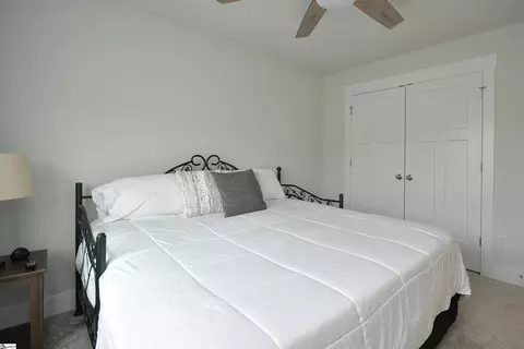 Bedroom - 113 Rosecroft Dr, Easley, SC 29642 photo 5 of 6