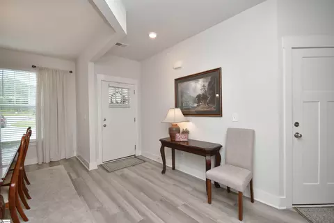 Entry Way - 113 Rosecroft Dr, Easley, SC 29642 photo 1 of 8