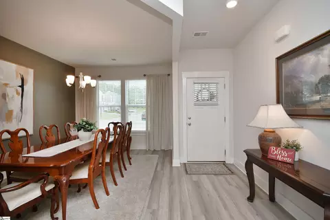 Entry Way - 113 Rosecroft Dr, Easley, SC 29642 photo 2 of 8