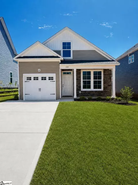 1125 Ogeechee Ct, Spartanburg, SC 29303