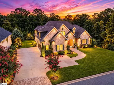 308 Chamblee Blvd, Greenville, SC 29615