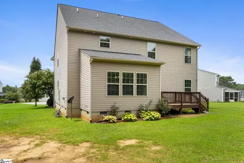 Exterior - 205 Lily Ct, Easley, SC 29642 photo 6 of 7