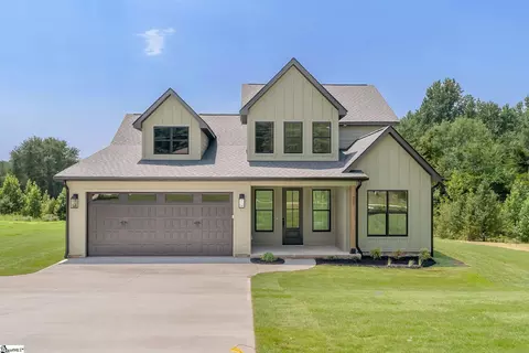 21 Burns Rd, Travelers Rest, SC 29690