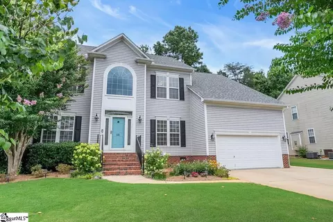 15 Meadow Rose Dr, Travelers Rest, SC 29690