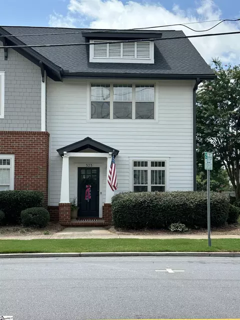 323 Arlington Ave, Greenville, SC 29601