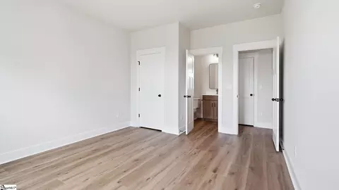 Bedroom - 1022 Devenger Rd, Greer, SC 29650 photo 1 of 9