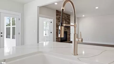 Kitchen - 1022 Devenger Rd, Greer, SC 29650 photo 3 of 3