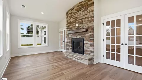 Living - 1022 Devenger Rd, Greer, SC 29650 photo 4 of 4