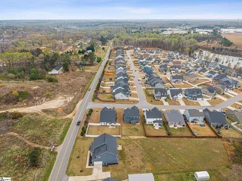 View/Area - 844 Redmill Ln, Duncan, SC 29334 photo 3 of 3