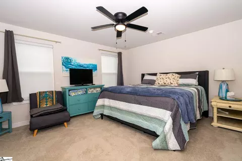 Bedroom - 937 Jade Way, Moore, SC 29369 photo 4 of 4