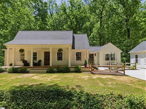 125 Turner Cir, Greenville, SC 29609