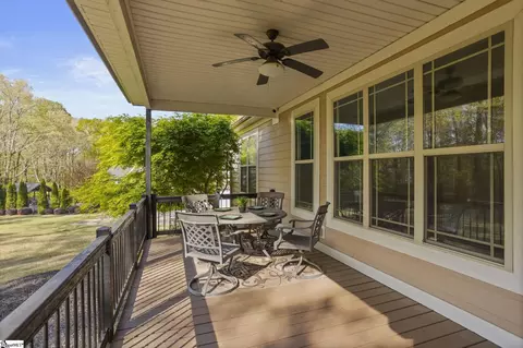 Exterior - 25 Firelight Ln, Easley, SC 29642 photo 6 of 14