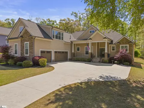 Exterior - 25 Firelight Ln, Easley, SC 29642 photo 2 of 14
