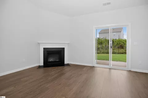 Living - 203 Light Spring Rd, Easley, SC 29642 photo 3 of 5