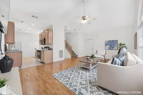 Living - 103 A Reef Ct, Easley, SC 29642 photo 3 of 4
