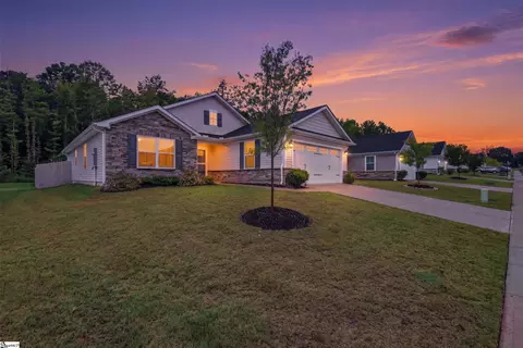 234 Stockland Trl, Fountain Inn, SC 29644