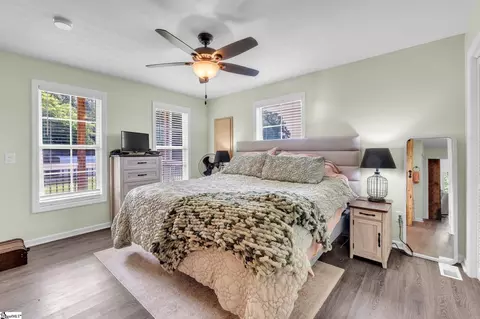 Bedroom - 408 Boyd Rd, Laurens, SC 29360 photo 4 of 6