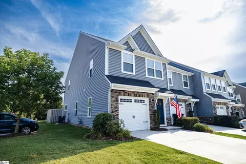 101 Roundtree Dr, Simpsonville, SC 29681