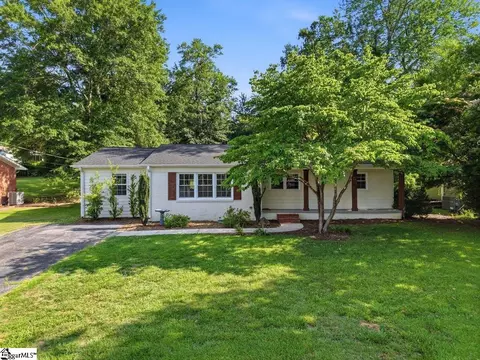 205 Walker Springs Rd, Taylors, SC 29687