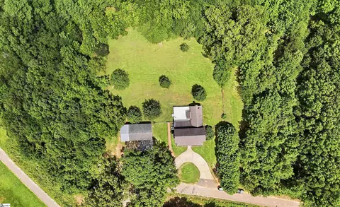 View/Area - 124 E Mcgee St, Honea Path, SC 29654 photo 1 of 5