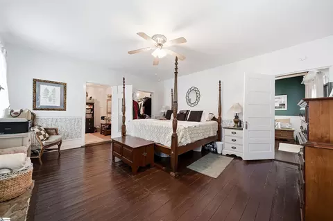 Bedroom - 124 E Mcgee St, Honea Path, SC 29654 photo 4 of 7