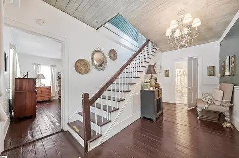 Entry Way - 124 E Mcgee St, Honea Path, SC 29654 photo 1 of 4