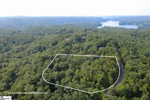 122 Teaberry Ln, Sunset, SC 29685 photo 5
