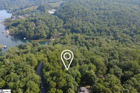 122 Teaberry Ln, Sunset, SC 29685 photo 3