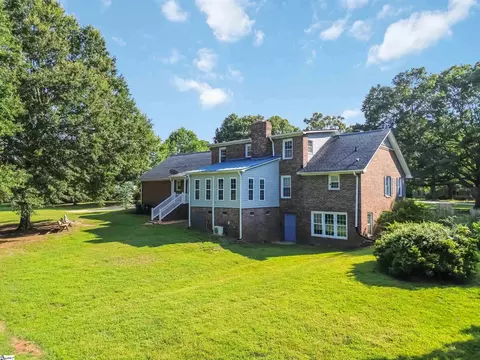Exterior - 371 Davis Rd, Pelzer, SC 29669 photo 6 of 13
