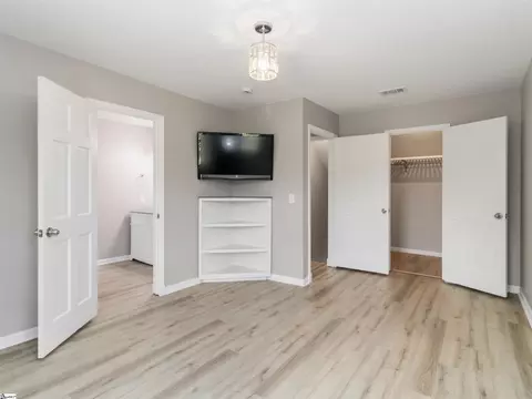 Bedroom - 371 Davis Rd, Pelzer, SC 29669 photo 3 of 3