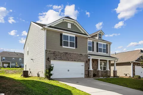 5139 Pratt Dr, Boiling Springs, SC 29316